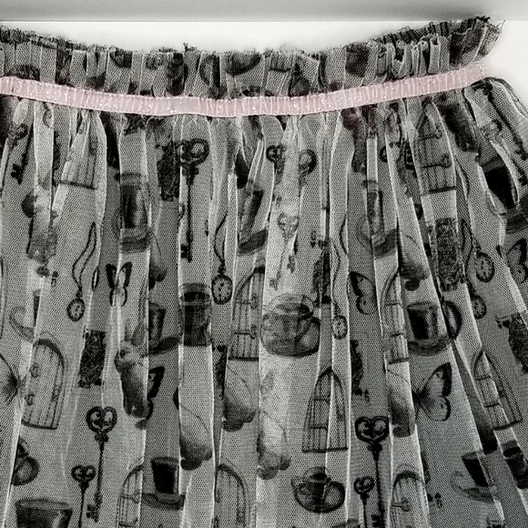 Disney's D-Signed Alice In Wonderland Black & White Print Layered Tulle Skirt - Picture 3 of 9